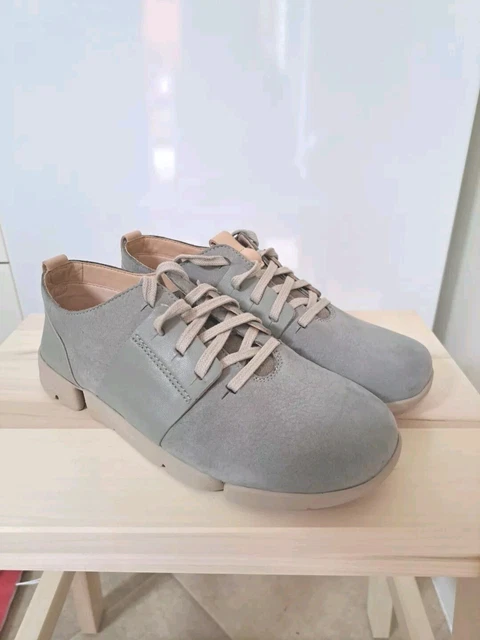 Clarks tri caitlin wide store