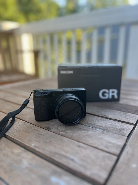 Ricoh GR IIIx Compact Digital Camera - Black (26.1mm f/2.8 GR Lens)
