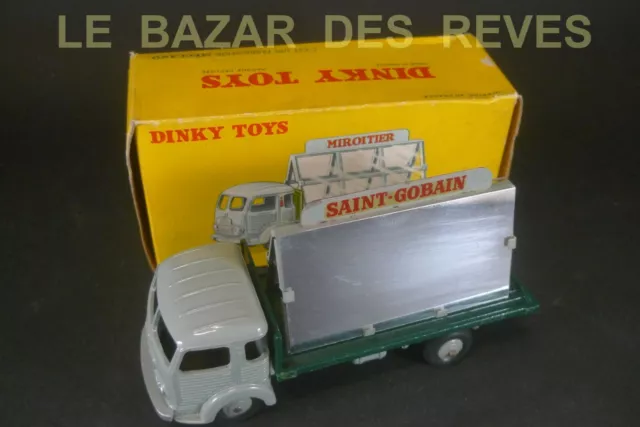 DINKY TOYS FRANCE. SIMCA CARGO SAINT GOBAIN.  REF: 33 C. + Boite.