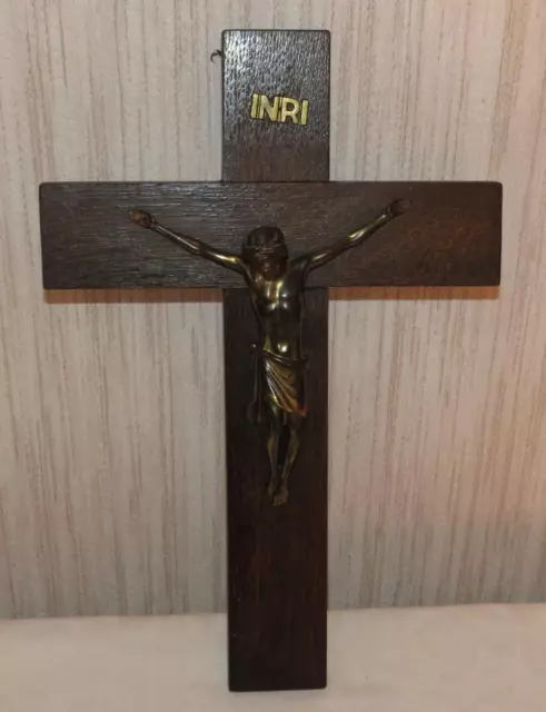 Antikes Holzkreuz * Kruzifix * Jesus-Figur aus Messing * 23x35 cm groß
