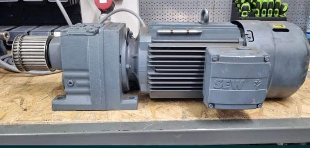 Moteur à engrenages à coudre 160 tr/min 3kw frein moteur / #A J4V 9557