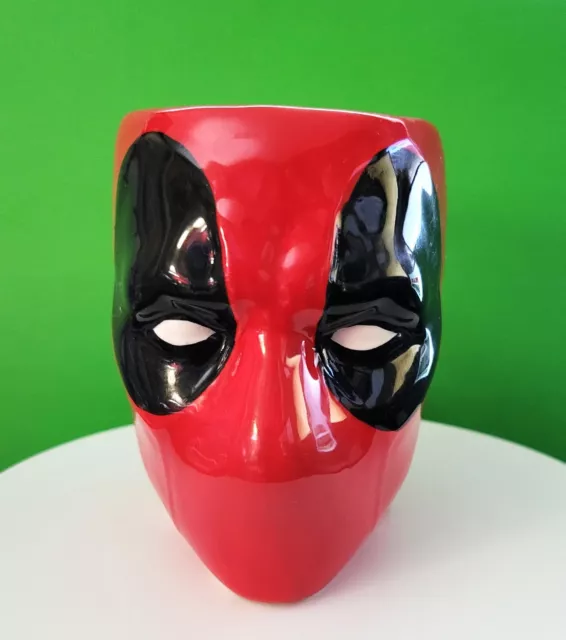 Marvel Comics Deadpool 3D Coffee Tea Mug Cup Ceramic Red Sculpted Head Bust 12oz