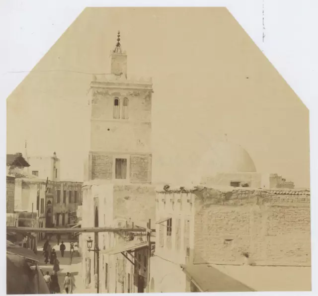 Tunisie, Tunis, mosquée Vintage albumen print.  Tirage albuminé  17x18  Ci