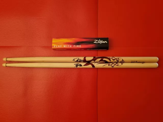 Dave Grohl Foo Fighters Nirvana Signed Drumsticks Zildjian Artist Series