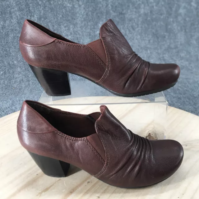 Bare Traps Boots Womens 9.5 M Harlie Ankle Booties Heels Brown Leather Slip On