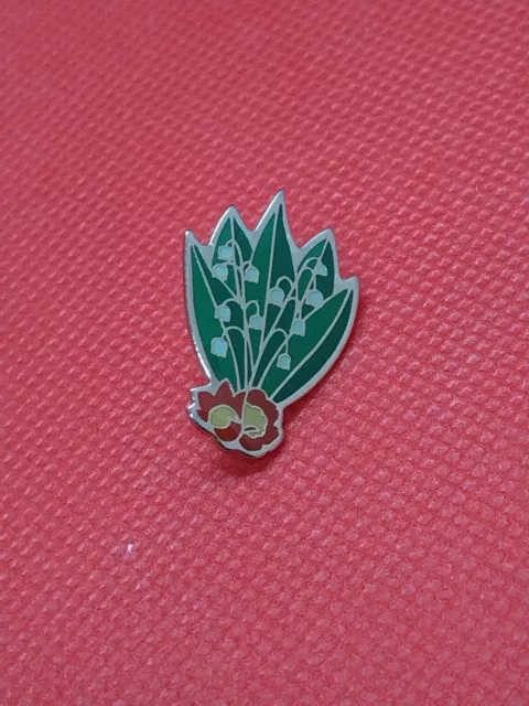 Pins Pin's Lapel Pin Badge Collection Vintage Fleur Logo Bouque De Muguet