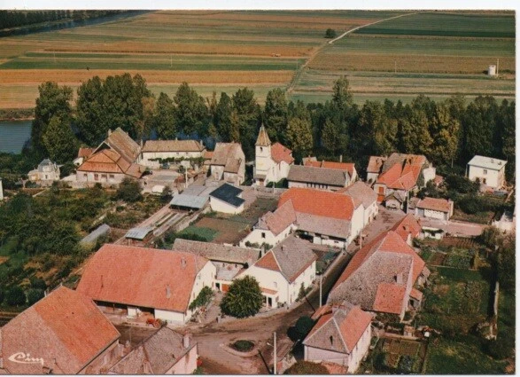 carte postale CHALEZEULE  (Doubs)  vue panoramique aérienne