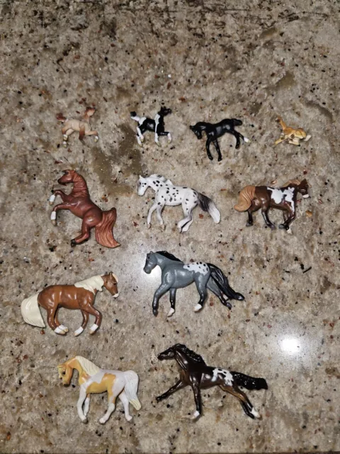 Breyer Mini Whinnies Lot Of 11