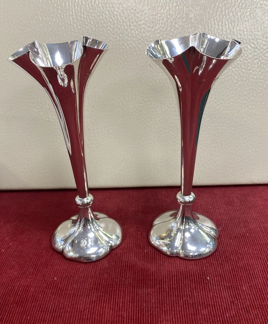 Antico paio di vasi/candelabri fiori tromba. Londra 1923. Walker&Hall LJS2