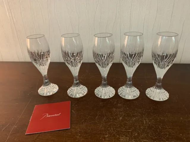 10 verres à liqueur Massena en cristal de Baccarat (prix à la pièce)