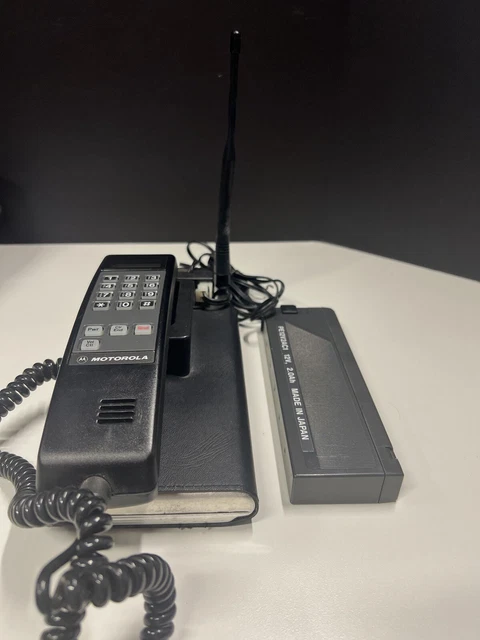 Rare Vintage Motorola Working Car Phone Bag w Charging Power SCN2473B