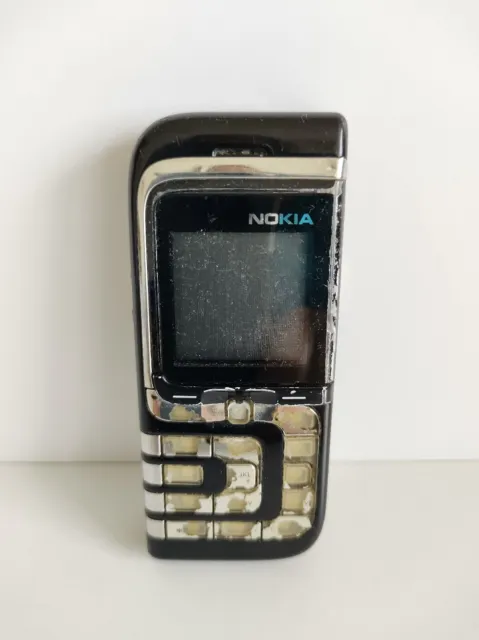 Nokia 7260 Phone With Original Charger - Not Working