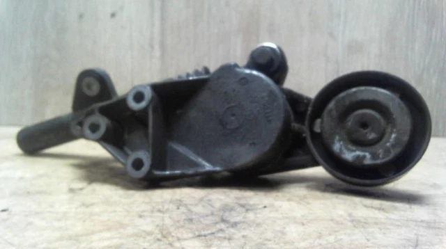 Galet tendeur VOLKSWAGEN GOLF 4 1.9 TDI - 8V TURBO /R:67765842 2