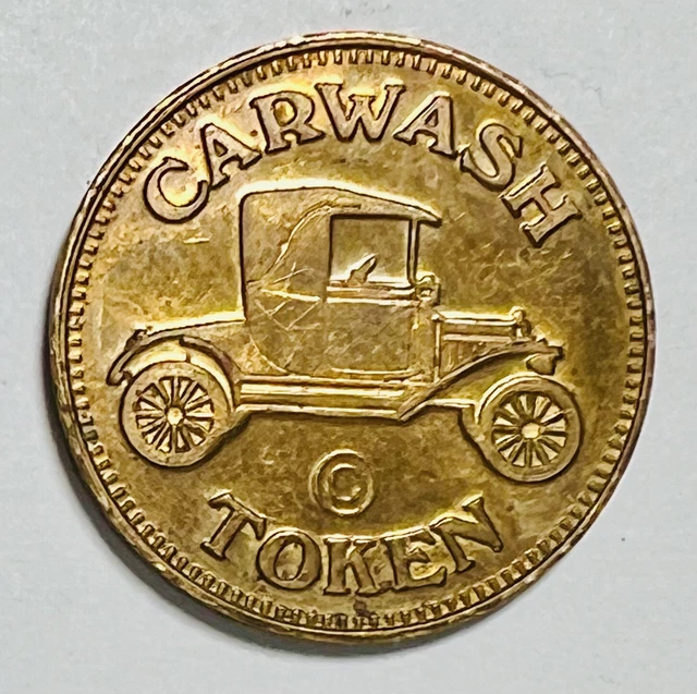 Vintage CAR WASH NO CASH VALUE TOKEN Rare NO Letters on front RWM on the  back