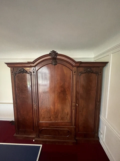 Antique Armoire Wardrobe - Mahogany Veneer - 260x250x75cm