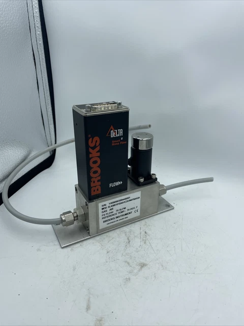 Brooks SLA5851S1DAA1C2A1N4FBAA3A Smart Mass Flow Controller
