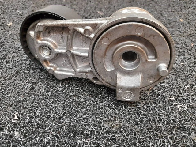 55570068 galet tendeur pour OPEL ASTRA J 1.6 CDTI (68) 2009 1659095 3