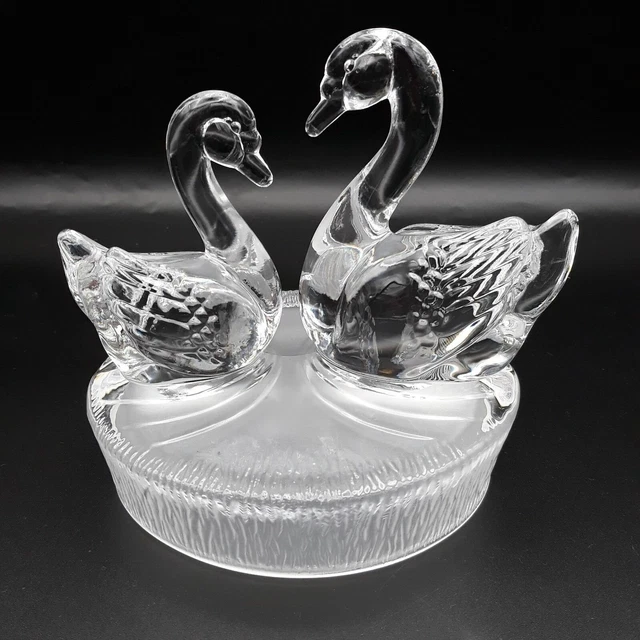 Vintage RCR Royal Crystal Rock Lead Crystal Glass Swans Ice Ornament Figurine