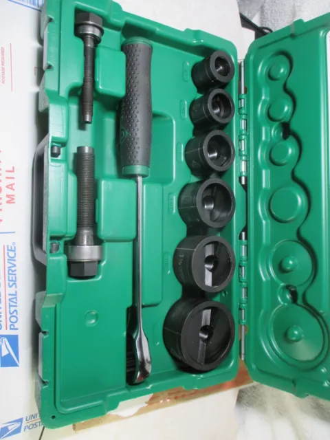 Greenlee Slug-Buster Knockout Kit Ratchet Wrench Punch Set (7238Sb )
