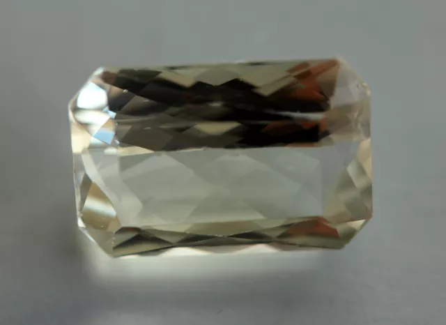 14,26 ct Superbe Kunzite Spodumène d'Afghanistan