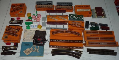 LR LR coffret  électrique 9715 avec Montagnarde  PO et 3 Wagons 
