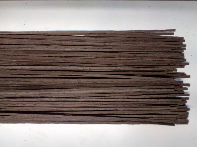 35 Holzleisten Wenge  800 x 3 x 0,6 mm