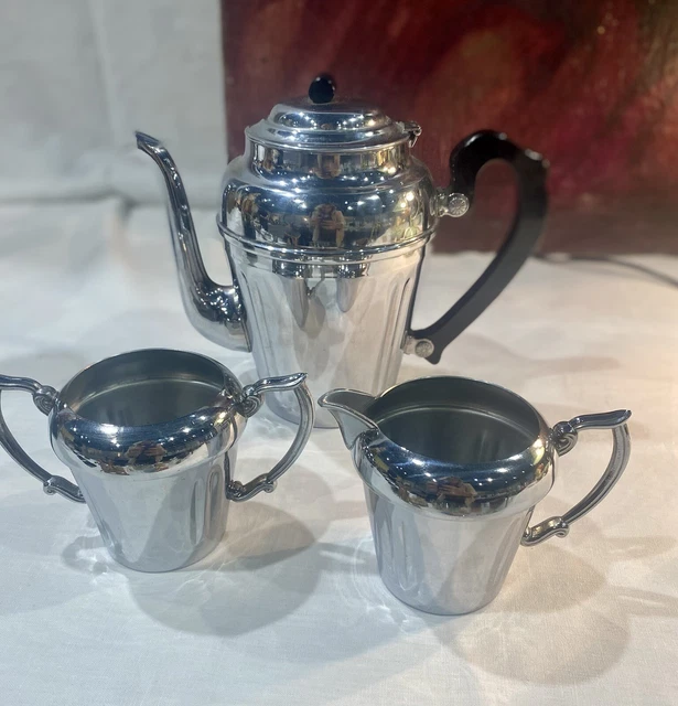service à café, service à thé, théière, pot à lait - Chez Un Chef