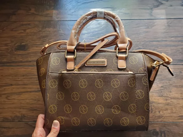 Adrienne vittadini top medium satchel