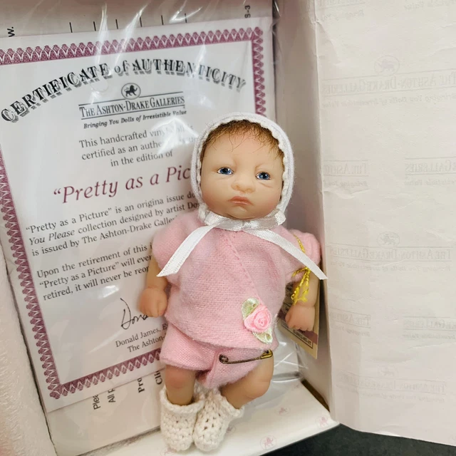 The Ashton-Drake Galleries - "Pretty as a Picture " Handcrafted Mini Vinyl Doll