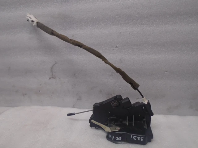 99-00 BMW 323i E46 Front Right Passenger Side Lock Latch Actuator OEM DK710289