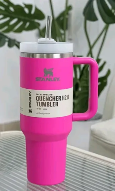 BNWT STANLEY 40 oz QuENCHER TUMBLER CAMELIA (hot pink) Barbie Pink