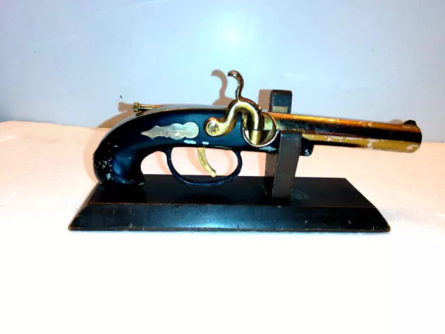 Vintage Flintlock Pistol Cigar Cigarette Lighter Gun w/ Wood Stand Made in Japan