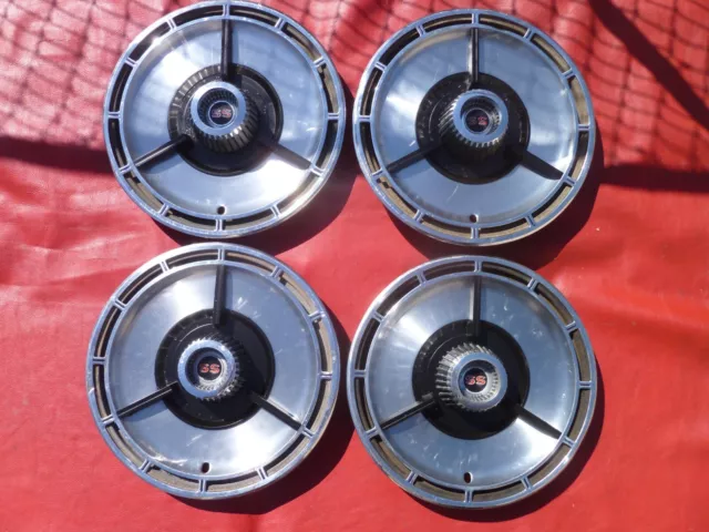 Vintage 1964 Chevy Nova Impala Ss Spinner Hubcaps Wheel Covers