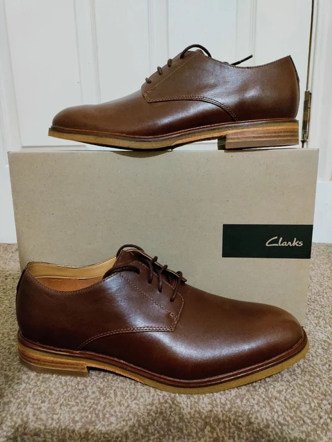 Clarks clarkdale moon deals dark tan leather