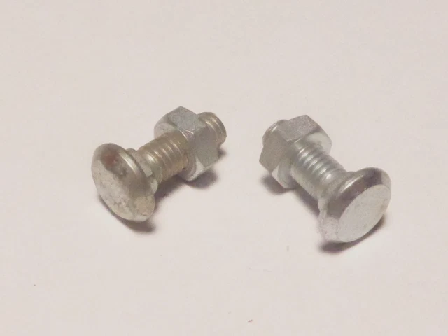 Vis métaux TRCC 10X30 tête ronde collet carré inox A4