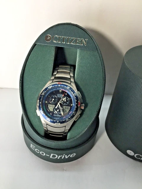 RARE Citizen Eco Drive America's Cup 2003 Model Wrist Watch With Case!