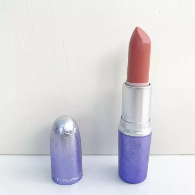 MAC Matte Lipstick Velvet Teddy~ #617 ~ full size, Brand new in