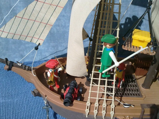 Charette Playmobil BATEAU PIRATE PLAYMOBIL 3550 1984/89