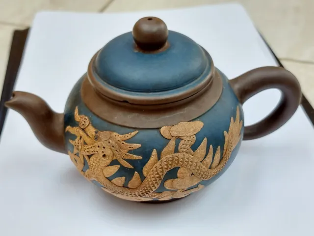 Old Chinese Yixing marriage teapot