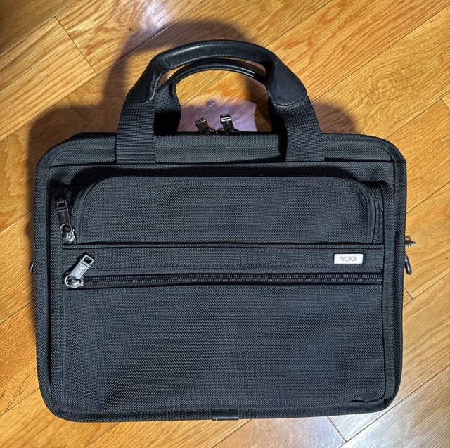 期間限定)美品 TUMI 26115D2 Alpha2トリプル コンパートメント TUMI トゥミ ビジネスバッグ 26115D2 Alpha2 Triple Compartment