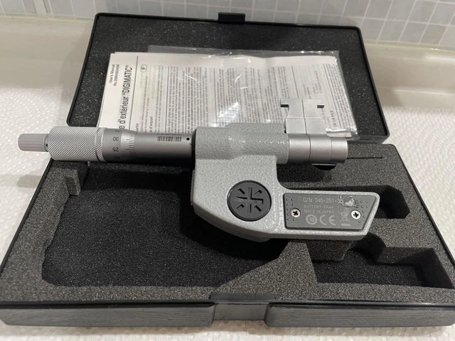 Mitutoyo vernier caliper 345-251-30 Japan