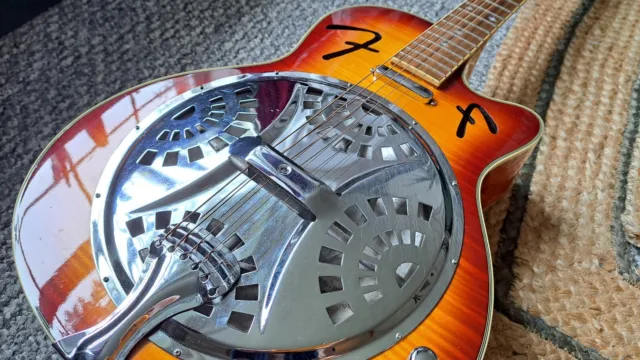 Fender FR 50CE Electro Acoustic Resonator Guitar Sunburst Round Neck - Very Rare