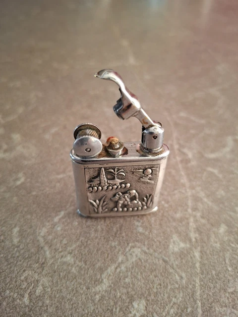 Briquet Ancien Sofalux Aluminium Doré – Vintage 1940, France, à Essence