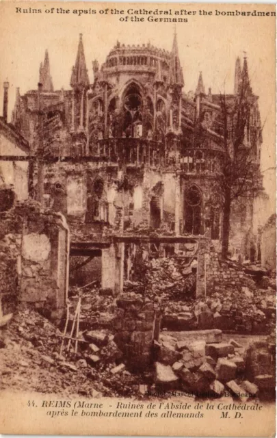 CPA MILITAIRE Reims-Marne, Ruines de l'Abside de la Cathédrale (315956)