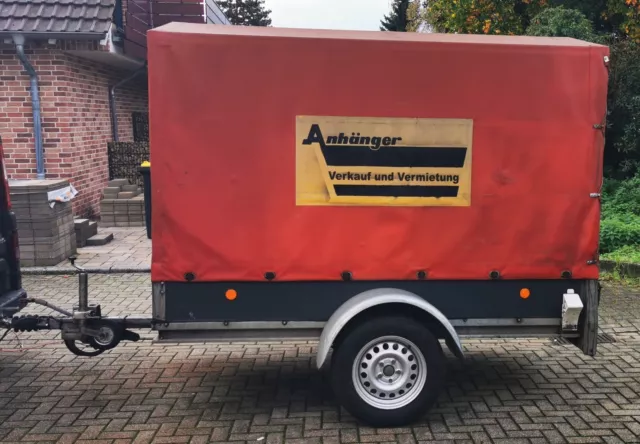 Böckmann Pkw Anhänger mit Plane und Spriegel, 1300 kg, TÜV neue Böckmann Pkw Anhänger mit Plane und Spriegel, 1300 kg, TÜV neue