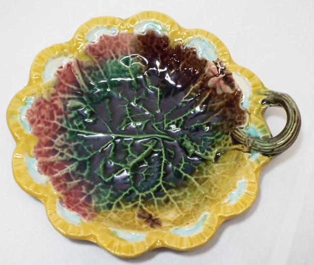 Old Antique MAJOLICA Pottery Multicolor LEAF Handled BOWL DISH Yellow Green Red