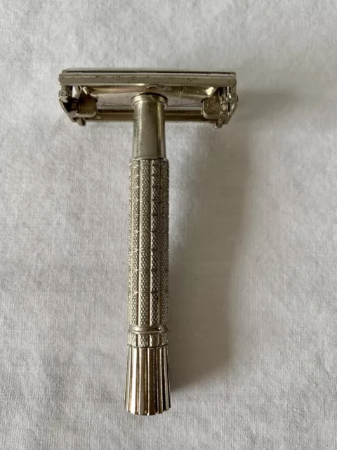 Vintage K-1 1965 Gillette Super Speed TTO Double Edge Safety Razor CLEAN