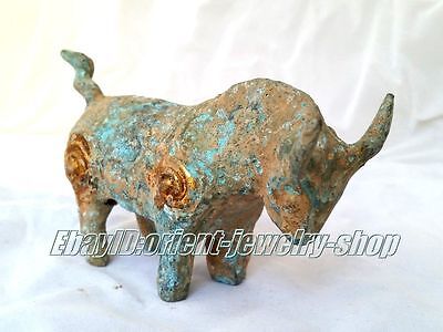 Ancient bull Ox Bronze statues Antique Dynasty Old earth patina horse statue