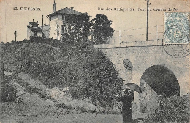 SURESNES - Rue des Radiguelles - Pont du Chemin de Fer