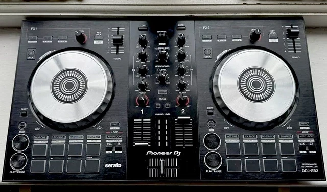 レア】Pioneer パフォーマンスDJコントローラー DDJ-SB3-S（DDJ